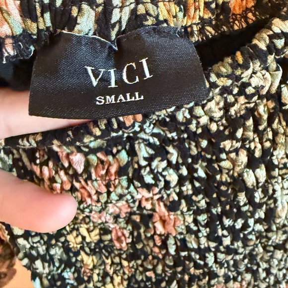 Floral Maxi Dress - Black - Picture 4 of 4